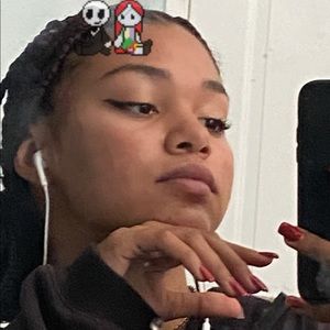 Meet your Posher, Bri